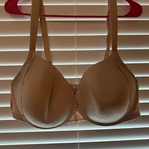 Torrid nude bra with lace detail